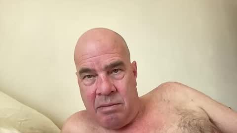 Snapshot of chillpuppy chatting on 12-05-25, 06:26 chillpuppy online show from 12-05-25, 06:26