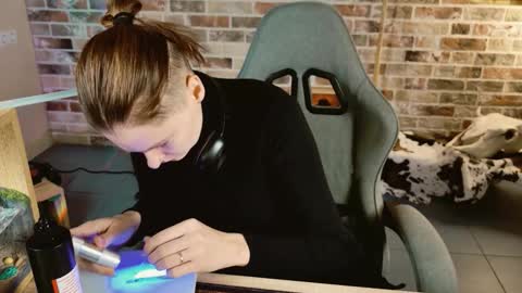 Bella online show from 01-10-26, 09:11