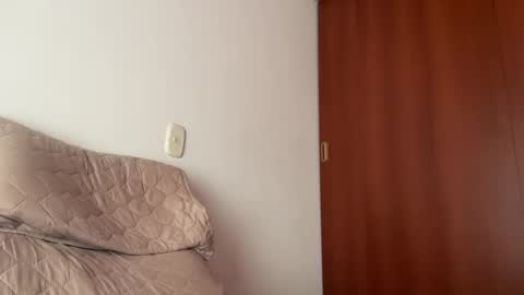 KAIA online show from 04-12-26, 05:07