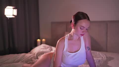 Snapshot of chillwithstacy chatting on 02-18-25, 09:53 chillwithstacy online show from 02-18-25, 09:53