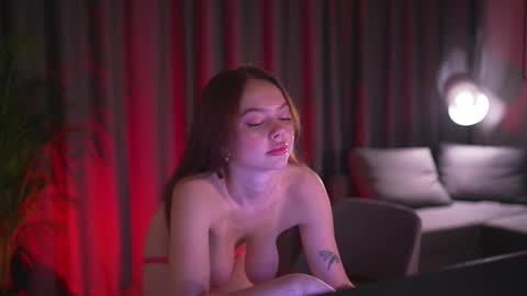 Snapshot of chillwithstacy chatting on 03-05-25, 01:21 chillwithstacy online show from 03-05-25, 01:21