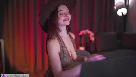 Snapshot of chillwithstacy chatting on 09-28-25, 07:30 chillwithstacy online show from 09-28-25, 07:30