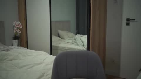 Snapshot of chillwithstacy chatting on 10-14-25, 08:53 chillwithstacy online show from 10-14-25, 08:53