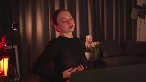 Snapshot of chillwithstacy chatting on 11-26-25, 09:27 chillwithstacy online show from 11-26-25, 09:27