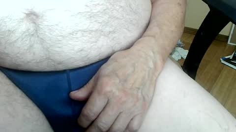 Snapshot of chip1508 chatting on 07-10-26, 06:21 chip1508 online show from 07-10-26, 06:21