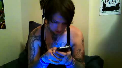 Snapshot of chl0efromthestars chatting on 10-23-25, 03:17 chl0efromthestars online show from 10-23-25, 03:17