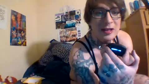 Snapshot of chl0efromthestars chatting on 03-01-26, 06:48 chl0efromthestars online show from 03-01-26, 06:48