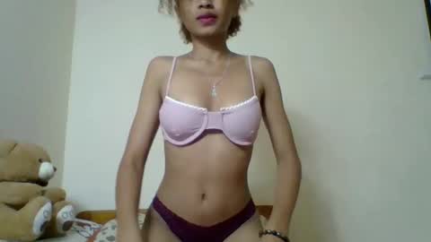 chloe9794 online show from 11-23-25, 03:45