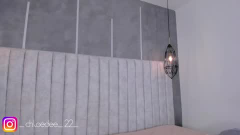 Snapshot of chloe_dee_ chatting on 03-10-25, 05:50 Chloe online show from 03-10-25, 05:50