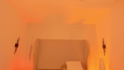 Snapshot of chloe_dee_ chatting on 12-04-25, 12:36 Chloe online show from 12-04-25, 12:36