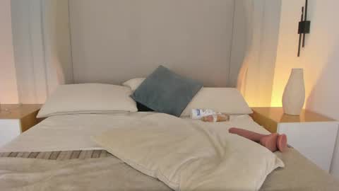 Chloe online show from 05-11-26, 02:45