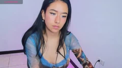chloe_desire11 online show from 06-22-26, 11:18