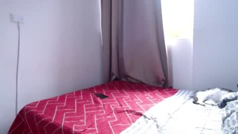 Snapshot of chloe_hotx chatting on 07-08-26, 10:58 Chloe and Danna online show from 07-08-26, 10:58