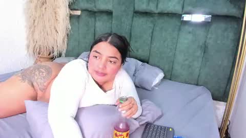 Snapshot of chloe_jackson25 chatting on 06-18-26, 06:56 Chloe online show from 06-18-26, 06:56