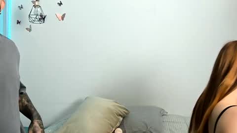 Snapshot of chloe_johnson_1 chatting on 01-20-25, 02:11 sammy online show from 01-20-25, 02:11