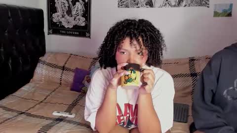 Snapshot of chloe_kisses chatting on 09-12-25, 10:26 chloe_kisses online show from 09-12-25, 10:26