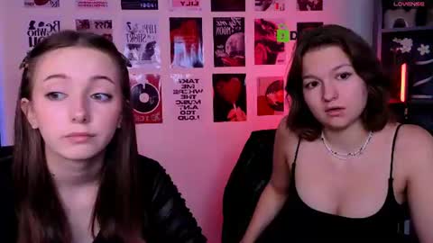 Snapshot of chloe_ley chatting on 07-13-26, 09:01 chloe_ley online show from 07-13-26, 09:01