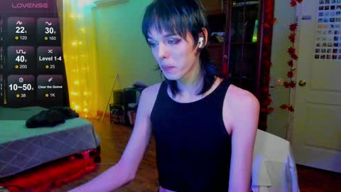 Chloe-Lorelei online show from 12-18-24, 10:57