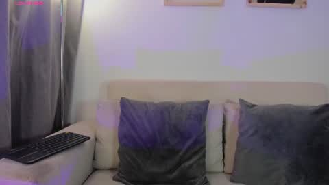Snapshot of chloe_morgans chatting on 06-20-26, 09:12 chloe online show from 06-20-26, 09:12