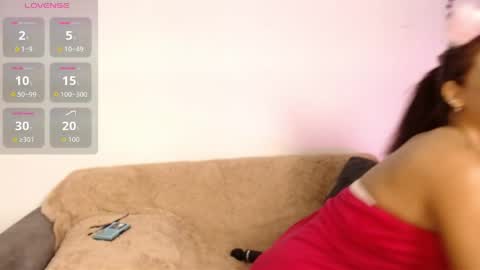 chloe_peach_ online show from 06-04-26, 01:39