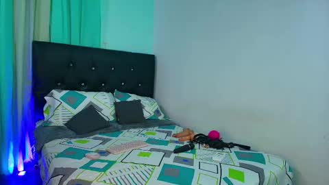 Lulu  online show from 02-10-26, 07:07