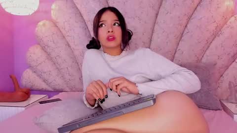   online show from 03-06-25, 12:21