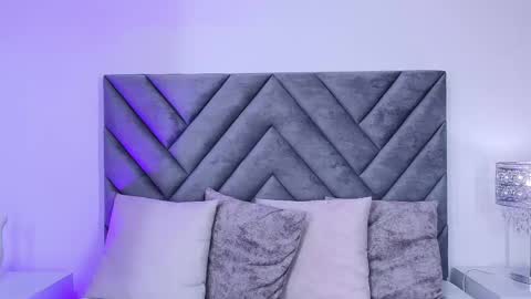 chloe_wilson7 online show from 01-12-25, 02:30