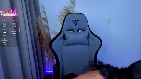 Chloe online show from 04-17-26, 11:02