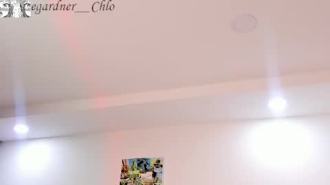 Chloe online show from 09-25-25, 11:19