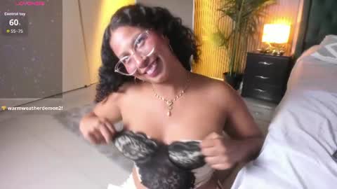 Snapshot of chloefixxx chatting on 07-08-26, 09:52 Chloe fixxx online show from 07-08-26, 09:52