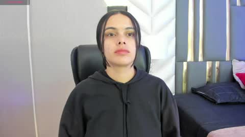  Chloe Harper  online show from 04-08-26, 11:54