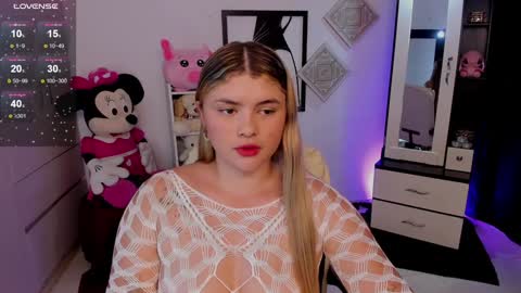 Chloee online show from 01-07-25, 06:03
