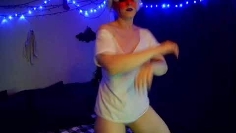 Chloekissxo online show from 12-02-24, 05:04