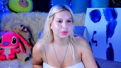 Snapshot of chloericci chatting on 09-13-25, 06:08 ChloeRicci online show from 09-13-25, 06:08