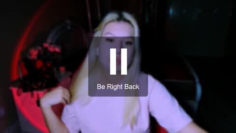 Snapshot of chloericci chatting on 10-30-25, 07:32 ChloeRicci online show from 10-30-25, 07:32