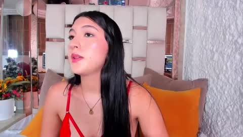 Snapshot of chloeriveraa chatting on 11-24-25, 10:53 Chloe online show from 11-24-25, 10:53