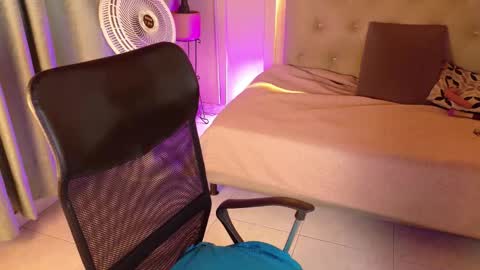 Chloe rosse online show from 03-20-26, 01:21