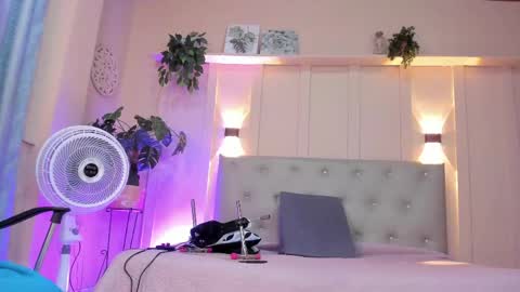 Chloe rosse online show from 04-14-26, 01:22