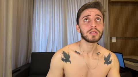 Snapshot of chloesweetdreams chatting on 09-14-25, 08:41 Chloe and Schott online show from 09-14-25, 08:41