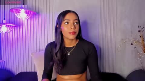 CHLOE  online show from 01-18-25, 09:02