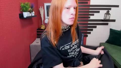 Snapshot of chloevalentinee chatting on 09-28-25, 10:31 Chloe online show from 09-28-25, 10:31