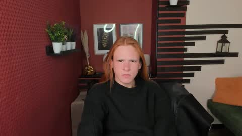 Snapshot of chloevalentinee chatting on 10-16-25, 10:27 Chloe online show from 10-16-25, 10:27