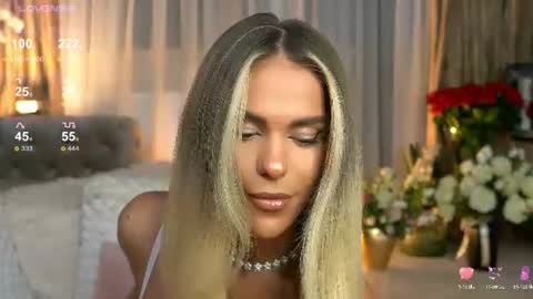 Snapshot of chloevelvetx chatting on 07-18-26, 08:45 Chloe online show from 07-18-26, 08:45