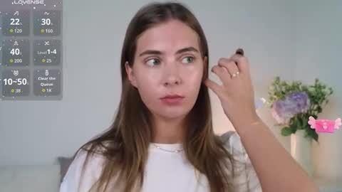 chloi_hes online show from 10-09-25, 11:08