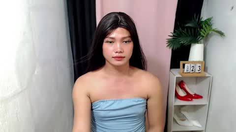 chloiedelight14 online show from 05-23-26, 02:32