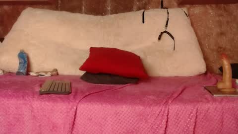 chlooe_zoe online show from 03-02-25, 09:31