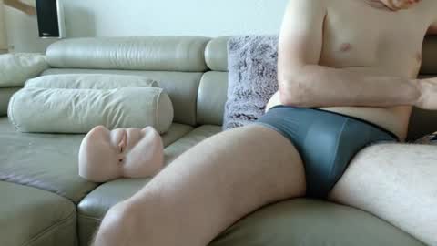 Snapshot of chlover855 chatting on 06-18-26, 06:34 chlover855 online show from 06-18-26, 06:34
