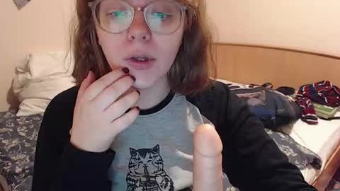 Snapshot of chmiri chatting on 09-13-25, 02:28 chmiri online show from 09-13-25, 02:28