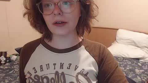 Snapshot of chmiri chatting on 12-20-25, 03:08 chmiri online show from 12-20-25, 03:08