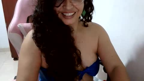 chochohot45 online show from 06-08-26, 09:15